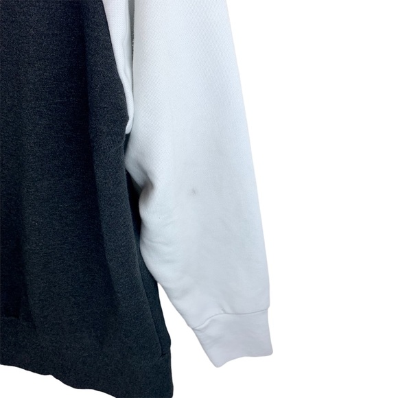 Nike Dri-Fit Swoosh Training Sweatshirt Pullover Grey White Small - Picture 9 of 11